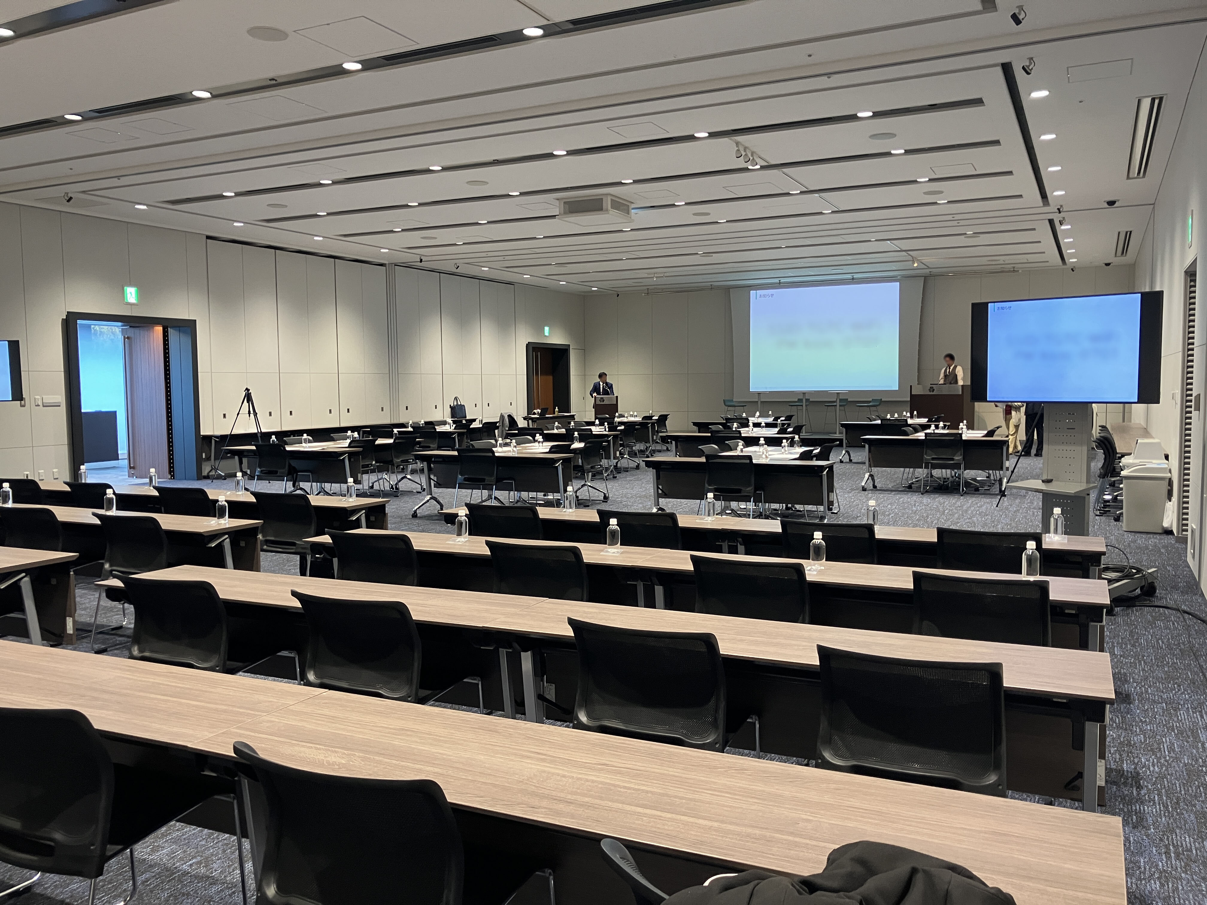 会場レイアウト2