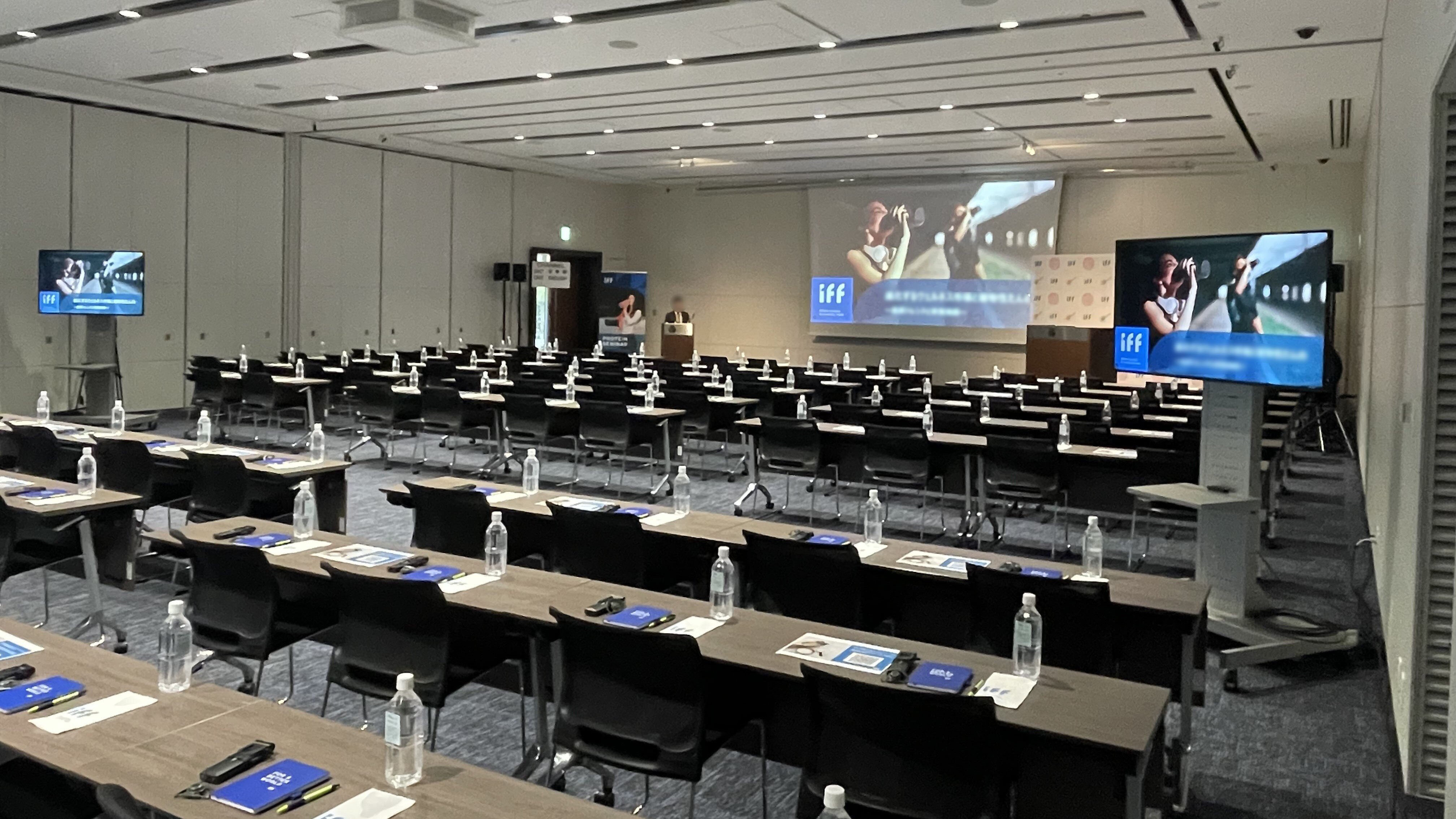 (メインルームBCD)　セミナー会場