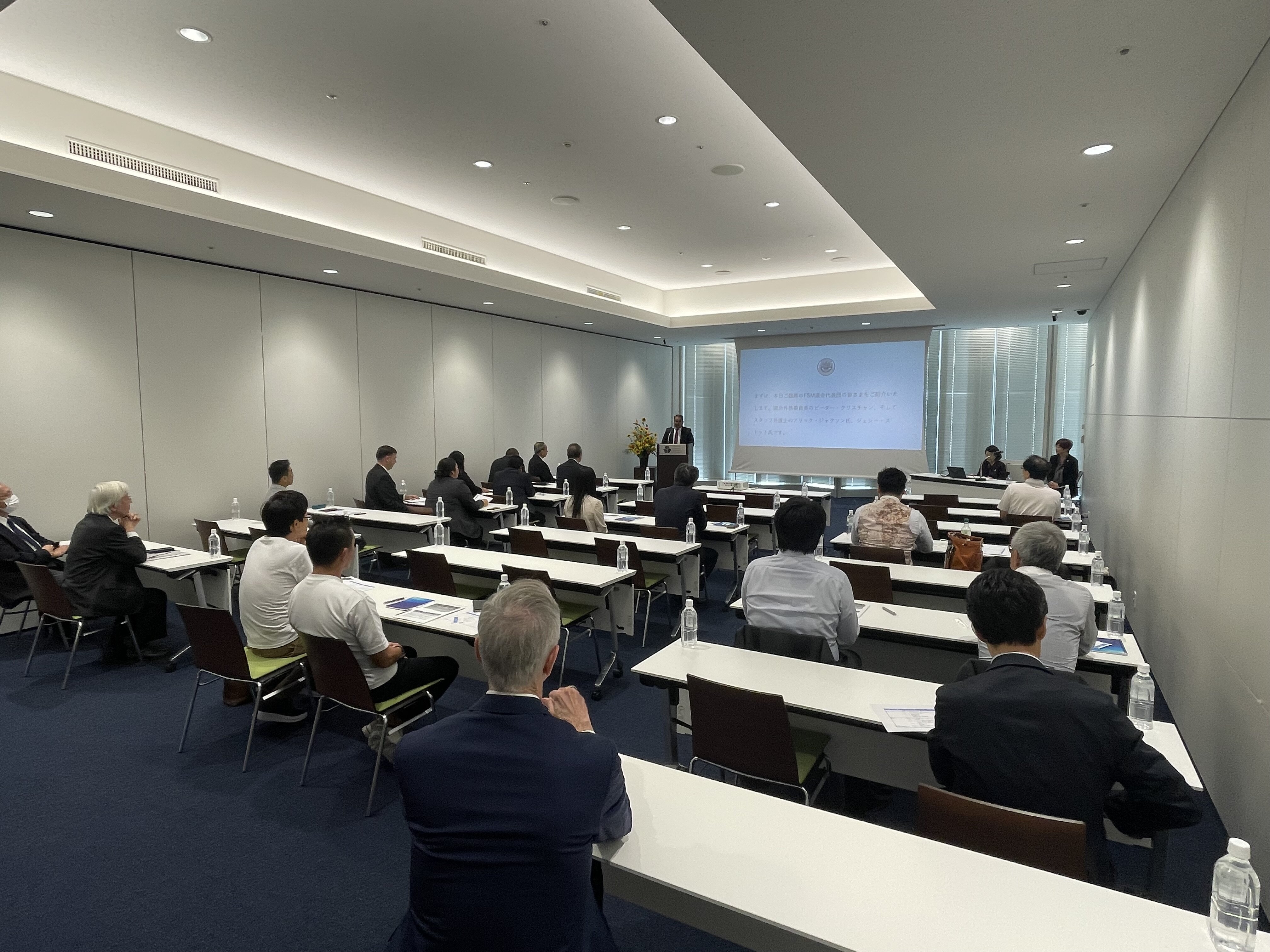 法人活用セミナー会場（セミナールームD）